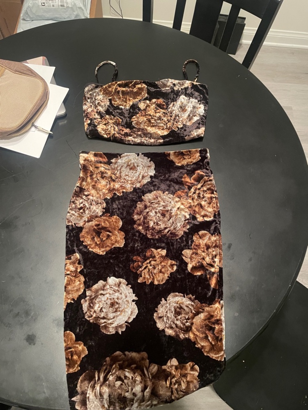 Windsor Velvet Floral Pencil Skirt in Black and Brown